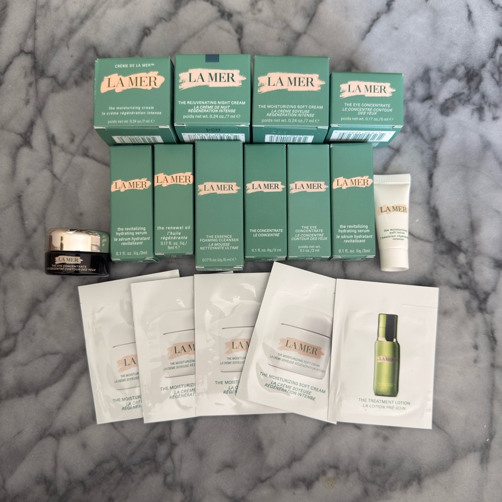 La Mer 17 piece Skincare Set luxury travel size  NEW